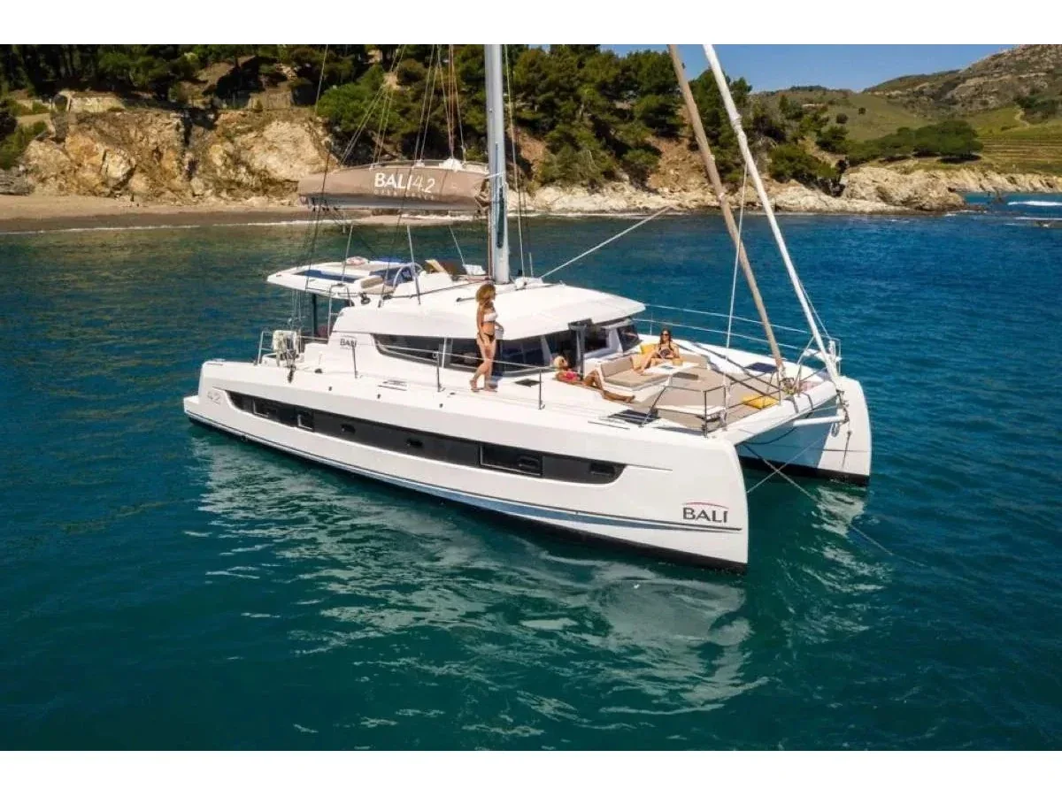Yacht CATANA Bali 4.2 - Solanna
