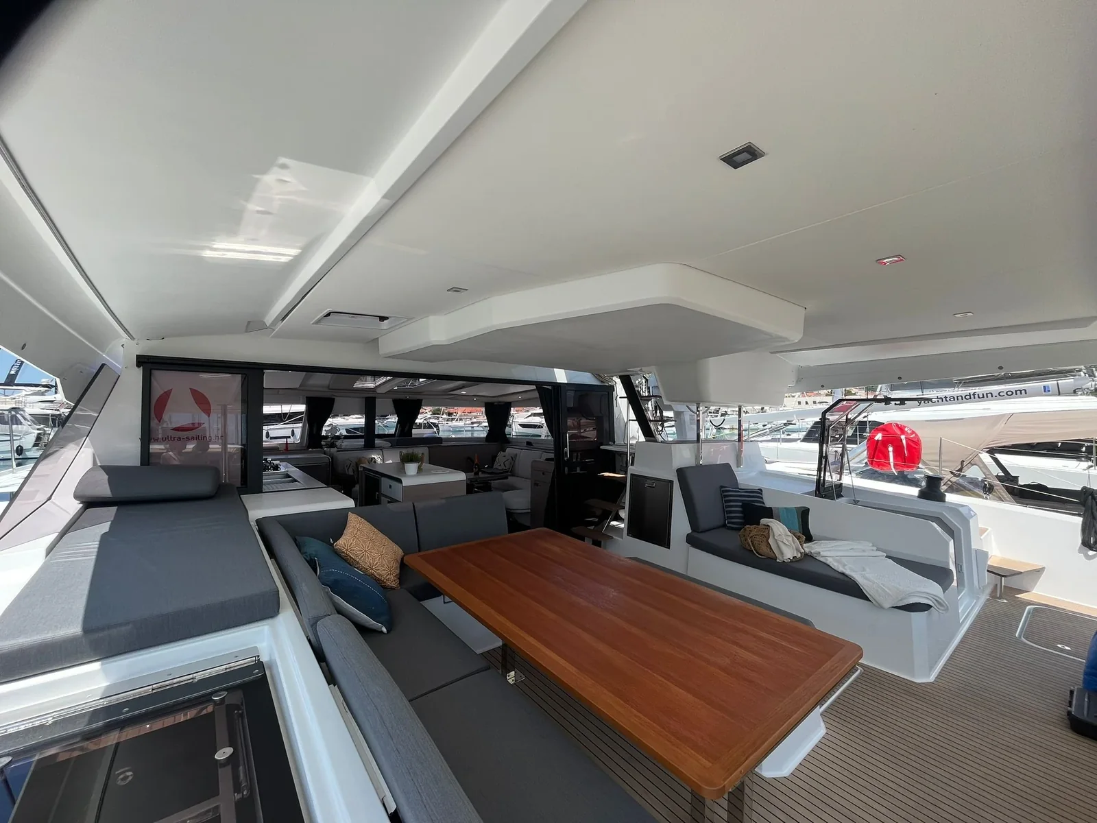 Yacht FOUNTAINE PAJOT Aura 51 - Cosmos