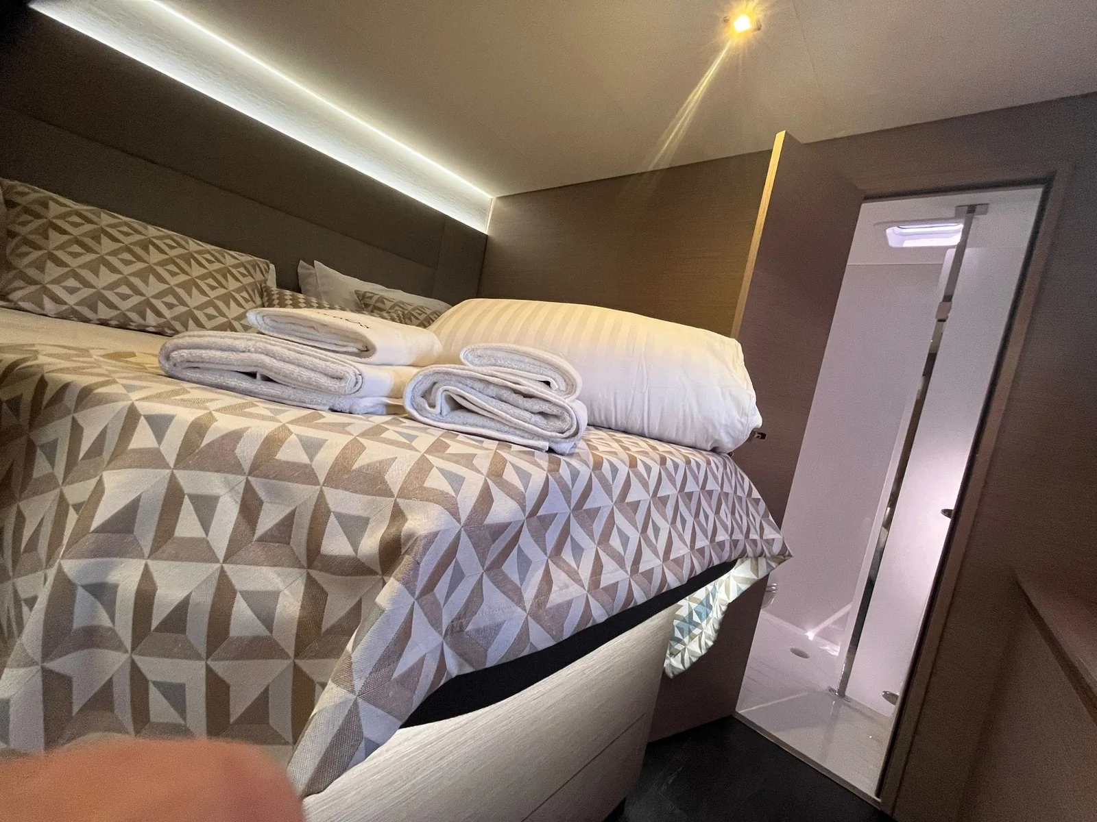 Yacht FOUNTAINE PAJOT Aura 51 - Cosmos - Foto 1