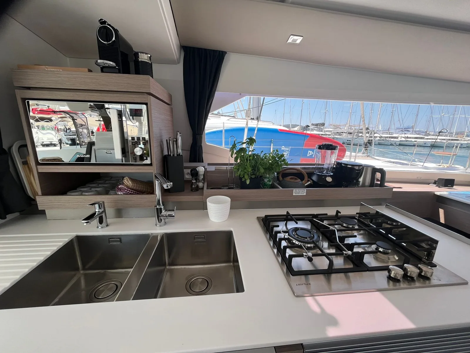 Yacht FOUNTAINE PAJOT Aura 51 - Cosmos - Foto 1