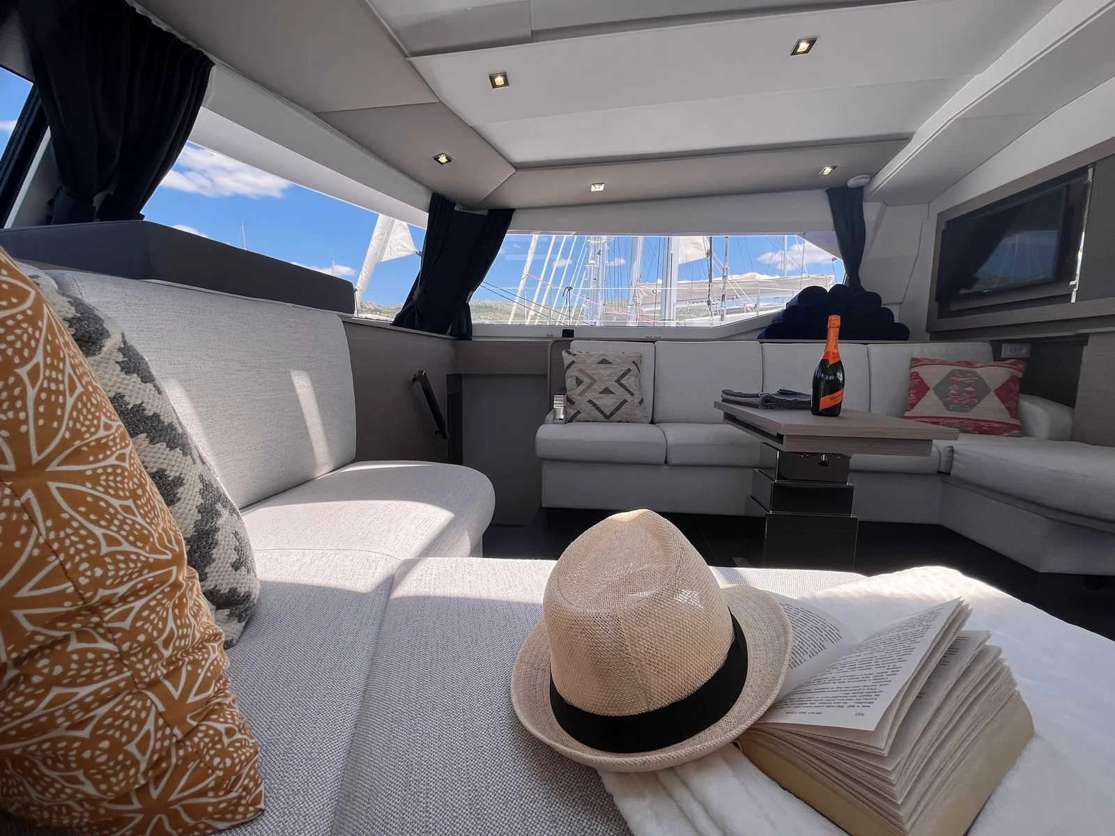 Yacht FOUNTAINE PAJOT Aura 51 - Cosmos - Foto 1