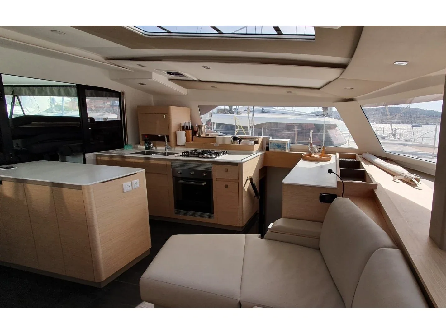 Yacht FOUNTAINE PAJOT Aura 51 - Princess - Foto 1
