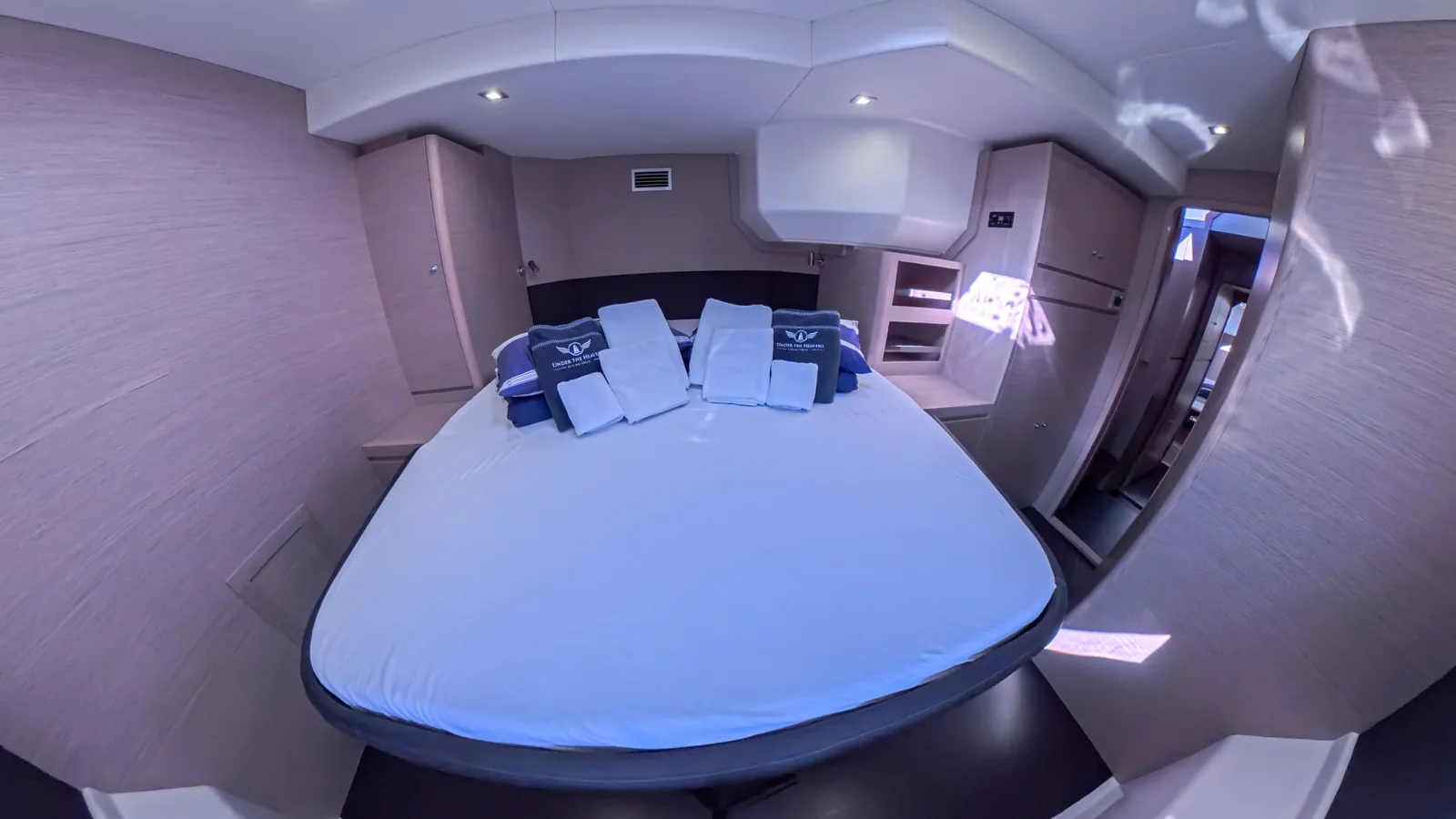 Yacht DUFOUR 48 Catamaran - Pando - Foto 18