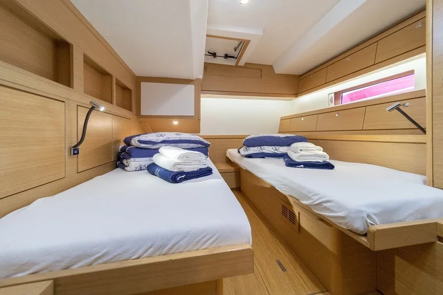 Yacht DUFOUR 63 Exclusive - Bahia Feliz V - Foto 1