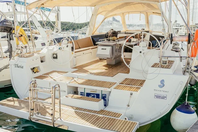 Yacht BENETEAU Oceanis 45 - Theia - Foto 1