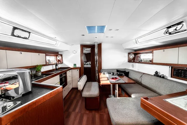 Yacht BENETEAU Oceanis 45 - Theia - Foto 1