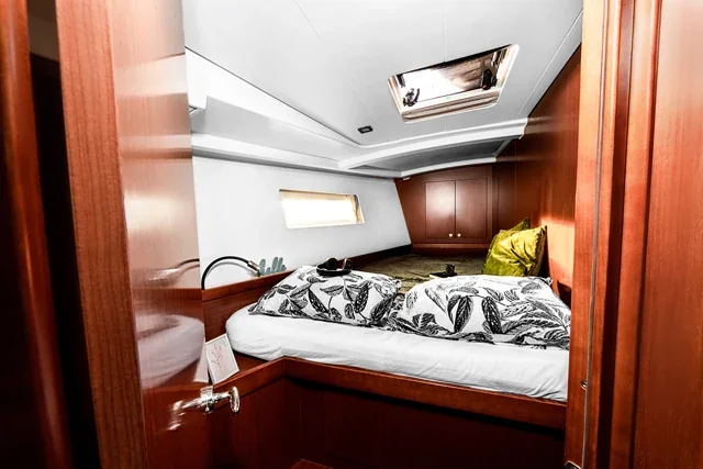 Yacht BENETEAU Oceanis 45 - Theia - Foto 1