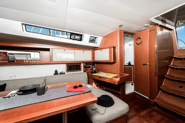 Yacht BENETEAU Oceanis 45 - Theia - Foto 1