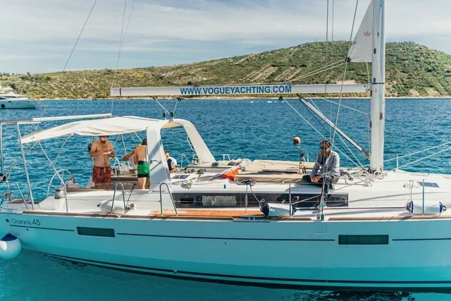 Yacht BENETEAU Oceanis 45 - Diana - Foto 1