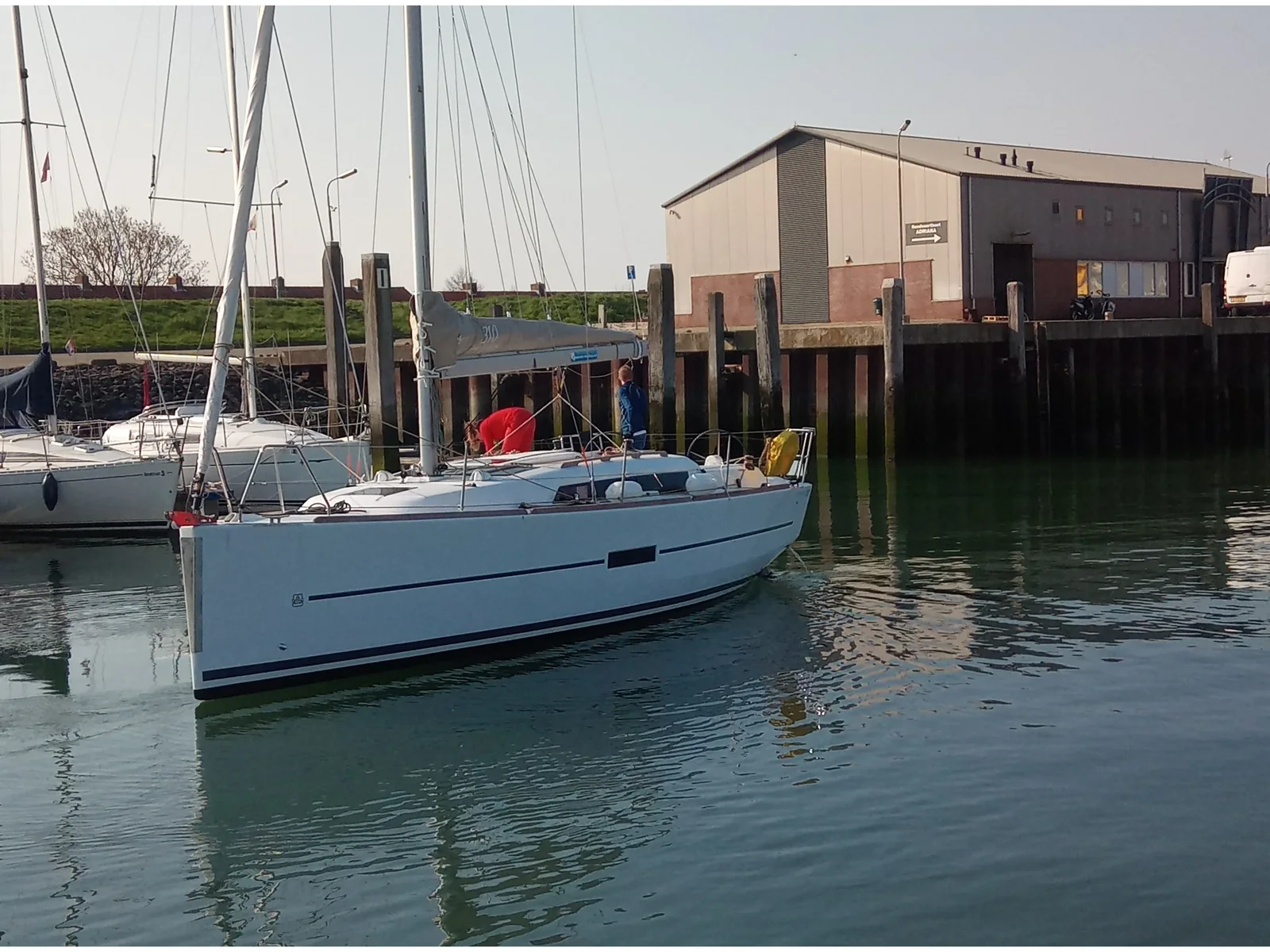 Yacht DUFOUR 310 Grand Large - Sisu - Foto 2