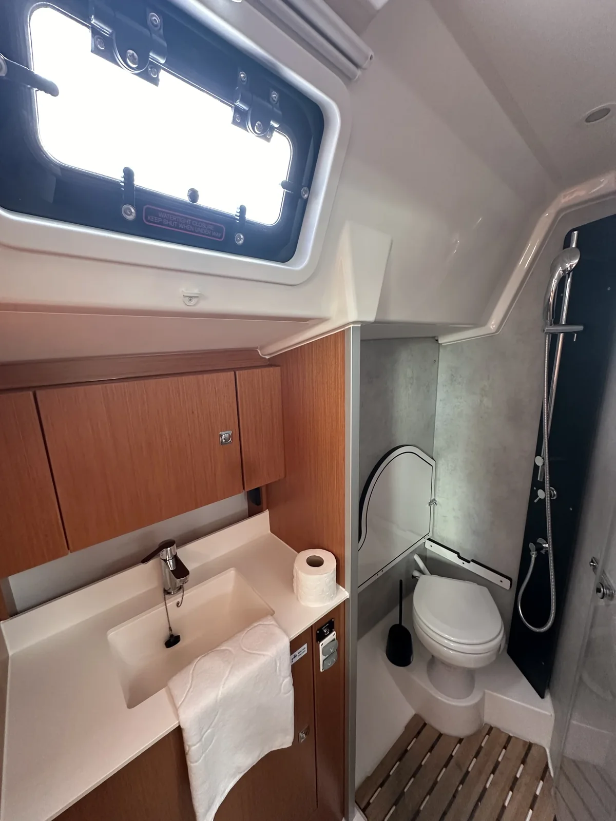 Yacht BAVARIA C38 - Surf Point - Foto 1