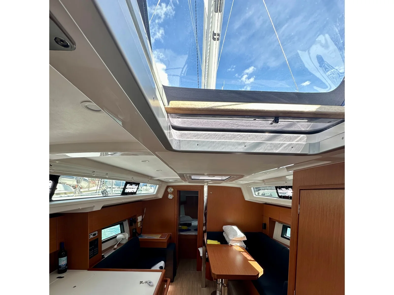 Yacht BAVARIA C38 - Surf Point - Foto 1