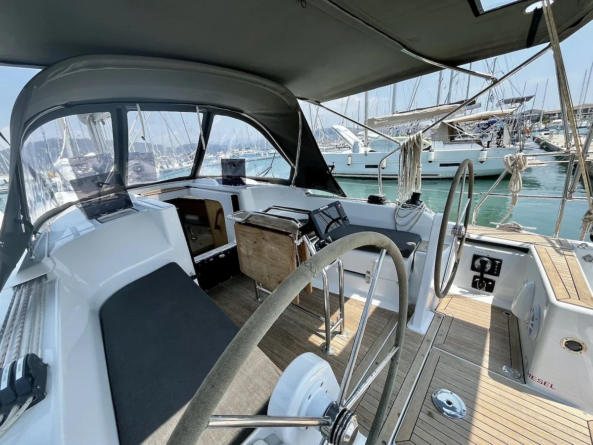 Yacht HANSE 348 - Why Not 19 - Foto 1