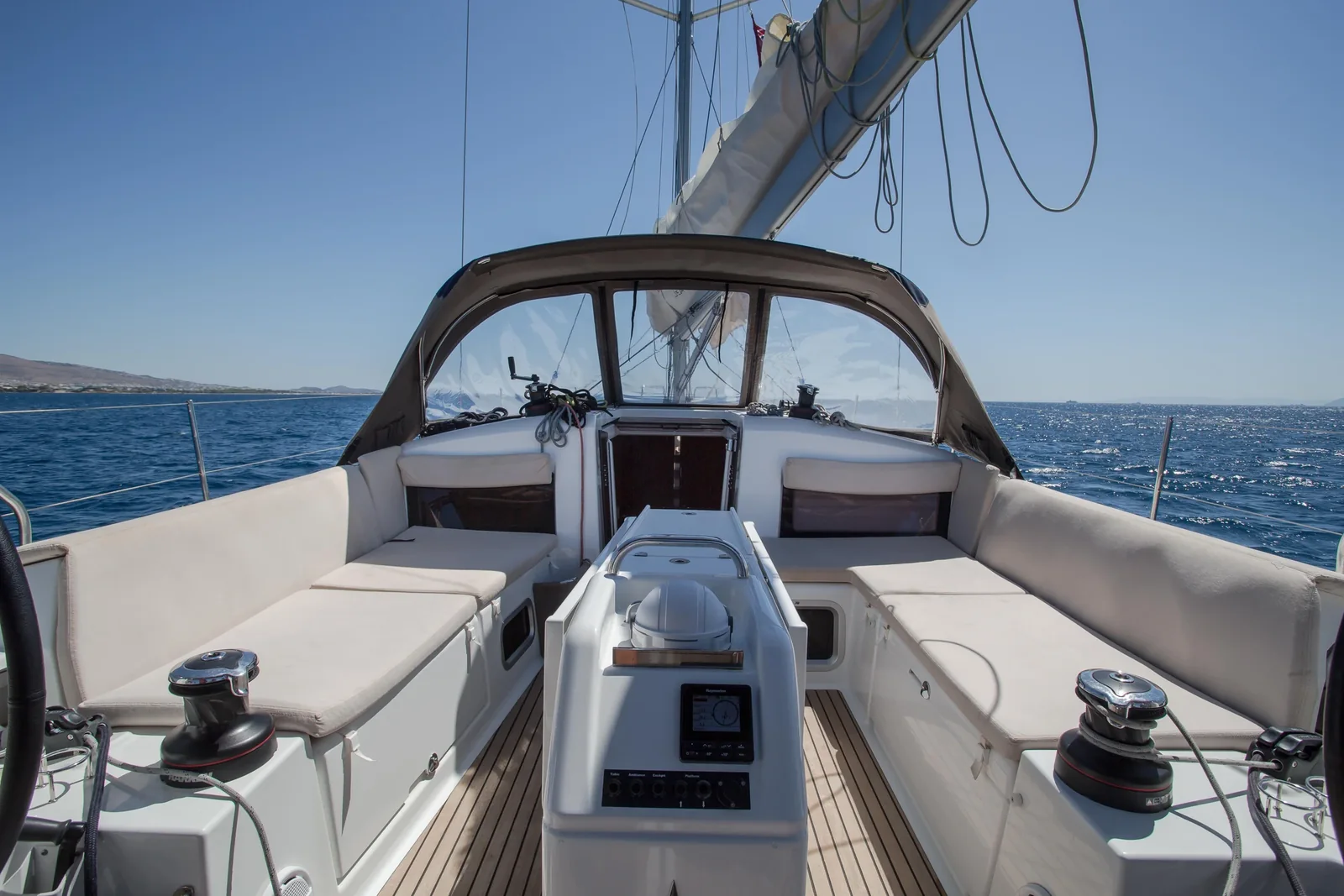 Yacht JEANNEAU Sun Odyssey 440 - Ocean Song - Foto 1