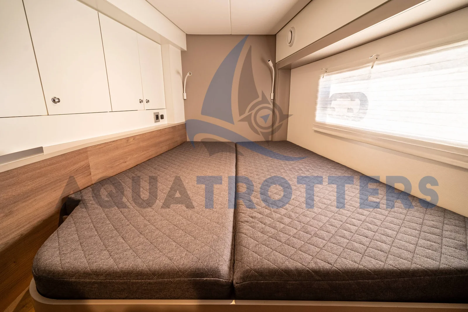 Yacht CATANA Bali 4.2 - Silver IX - Foto 1