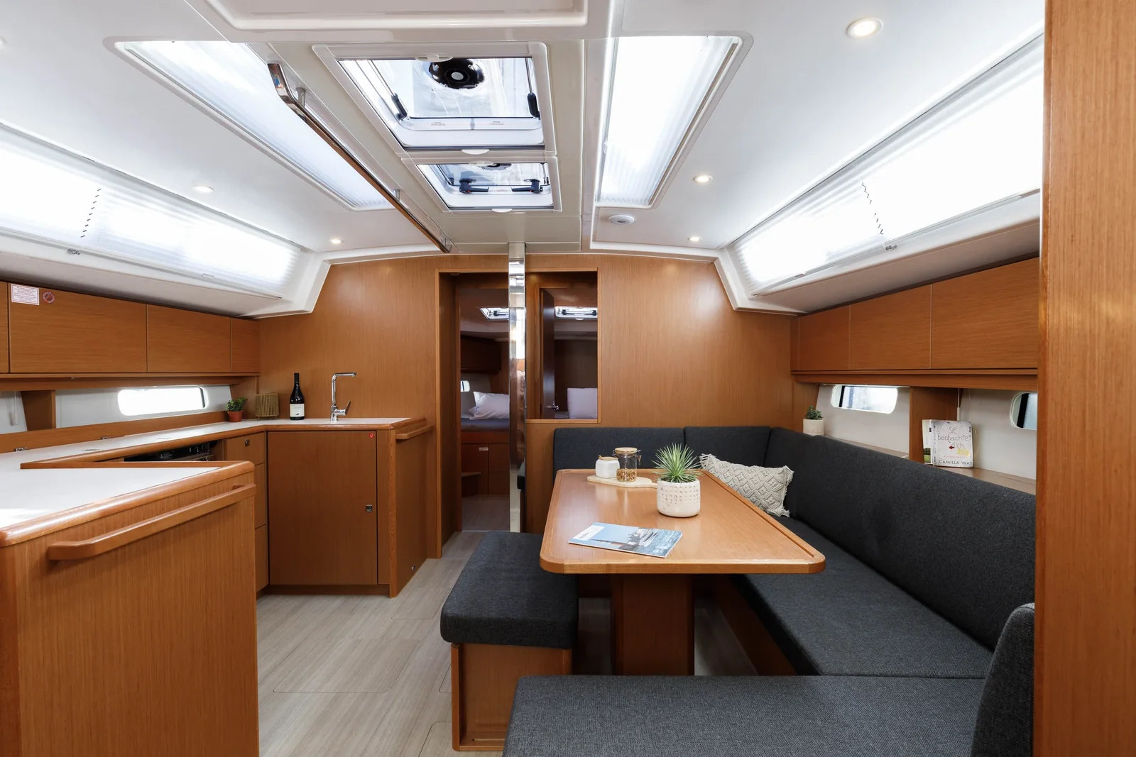 Yacht BAVARIA C46 - Captain Melianos - Foto 1