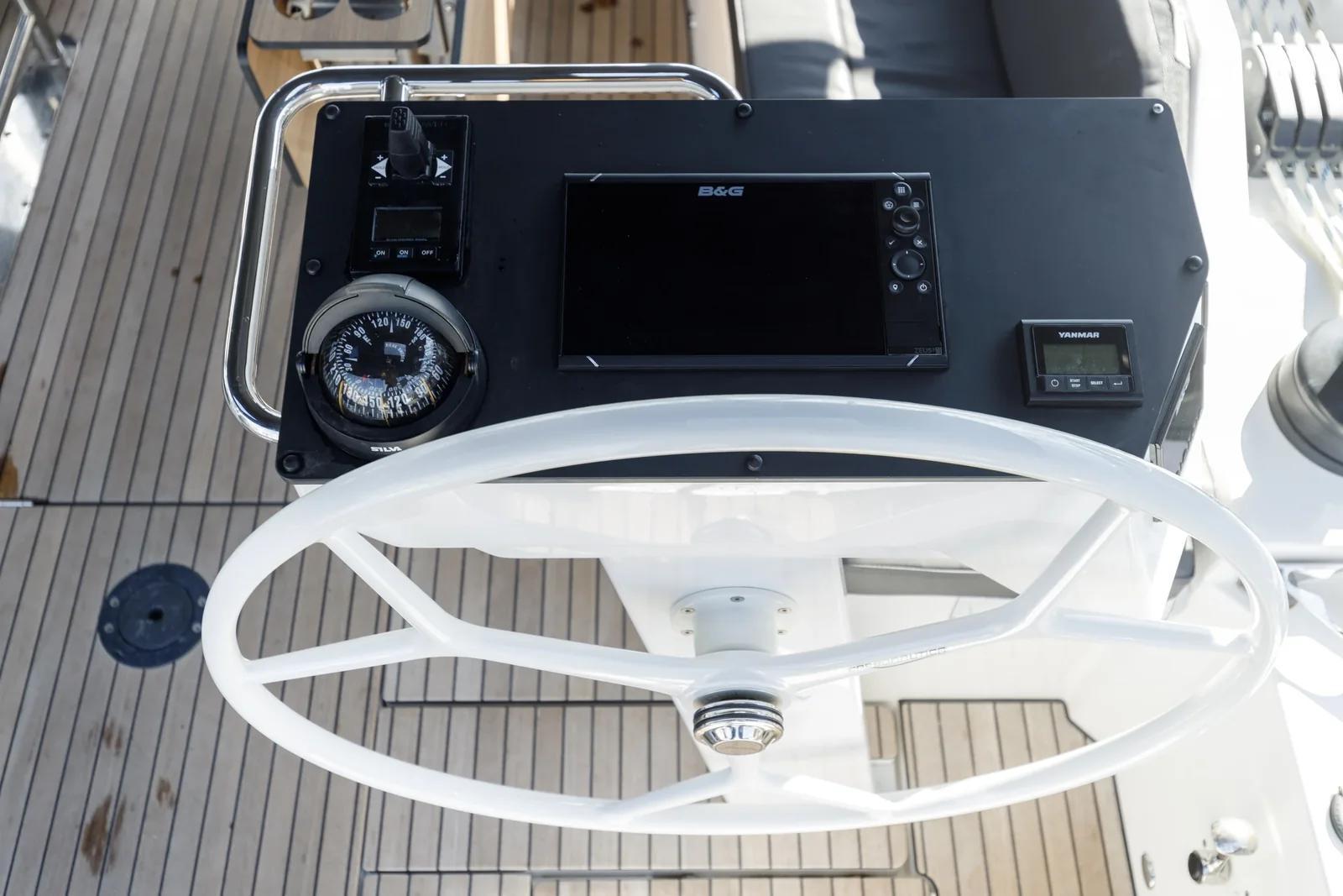 Yacht BAVARIA C46 - Captain Melianos - Foto 1