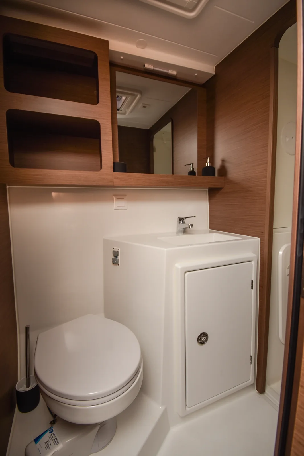 Yacht LAGOON 42 - Aenaos - Foto 1