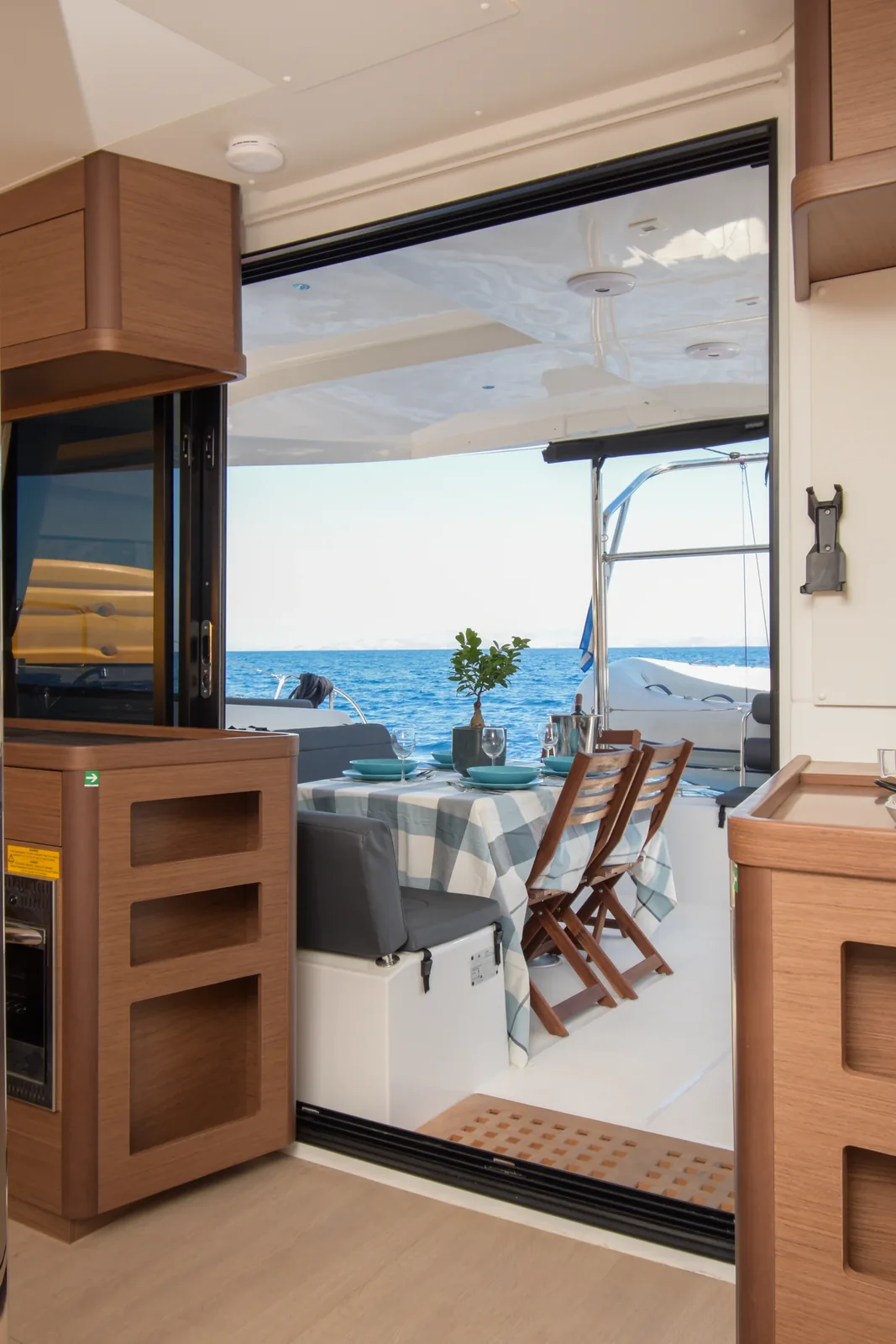 Yacht LAGOON 42 - Aenaos - Foto 1