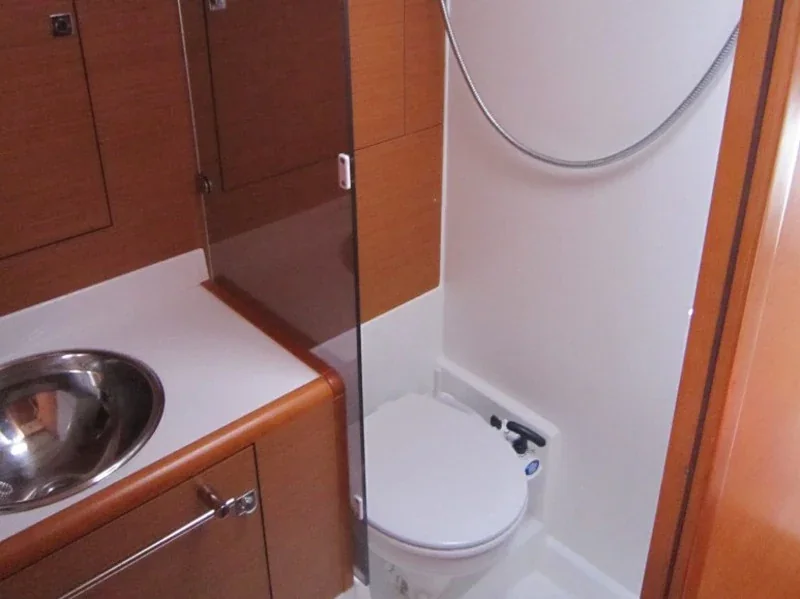 Yacht JEANNEAU Sun Odyssey 449 - Airbender - Foto 1