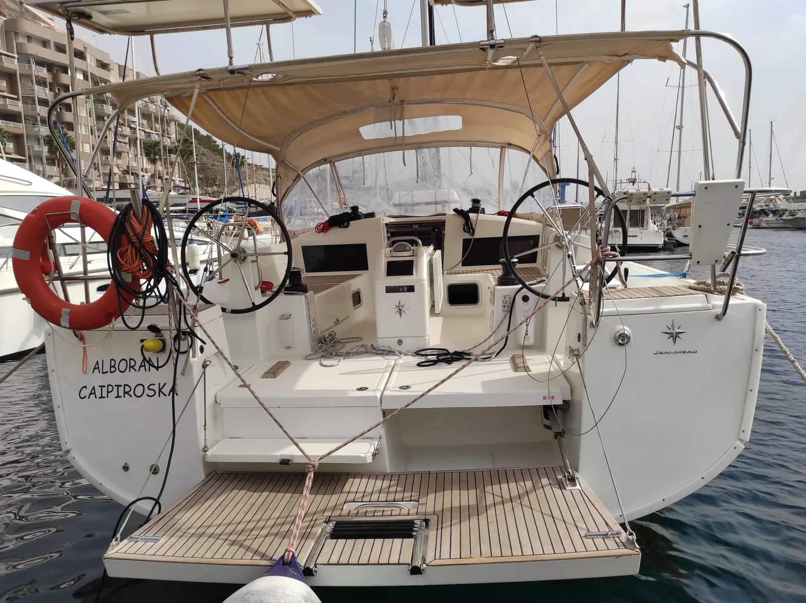 Yacht JEANNEAU Sun Odyssey 440 - Alboran Caipiroska - Foto 1