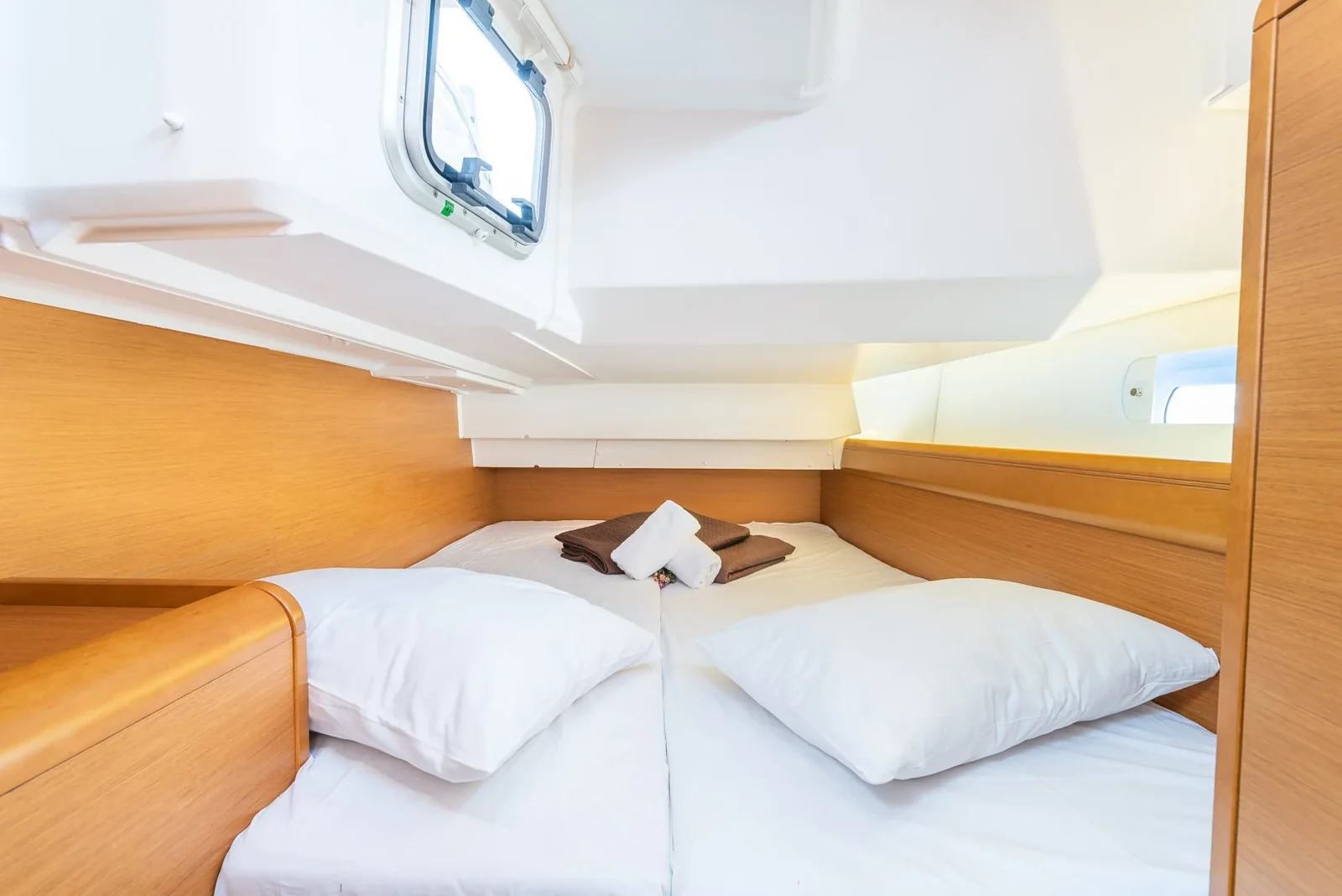 Yacht JEANNEAU Sun Odyssey 449 - Assante - Foto 1