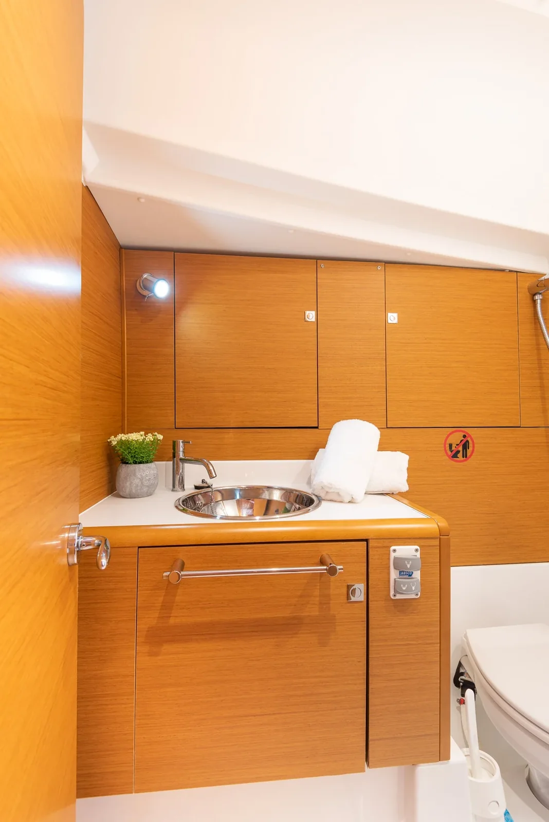Yacht JEANNEAU Sun Odyssey 449 - Assante - Foto 1