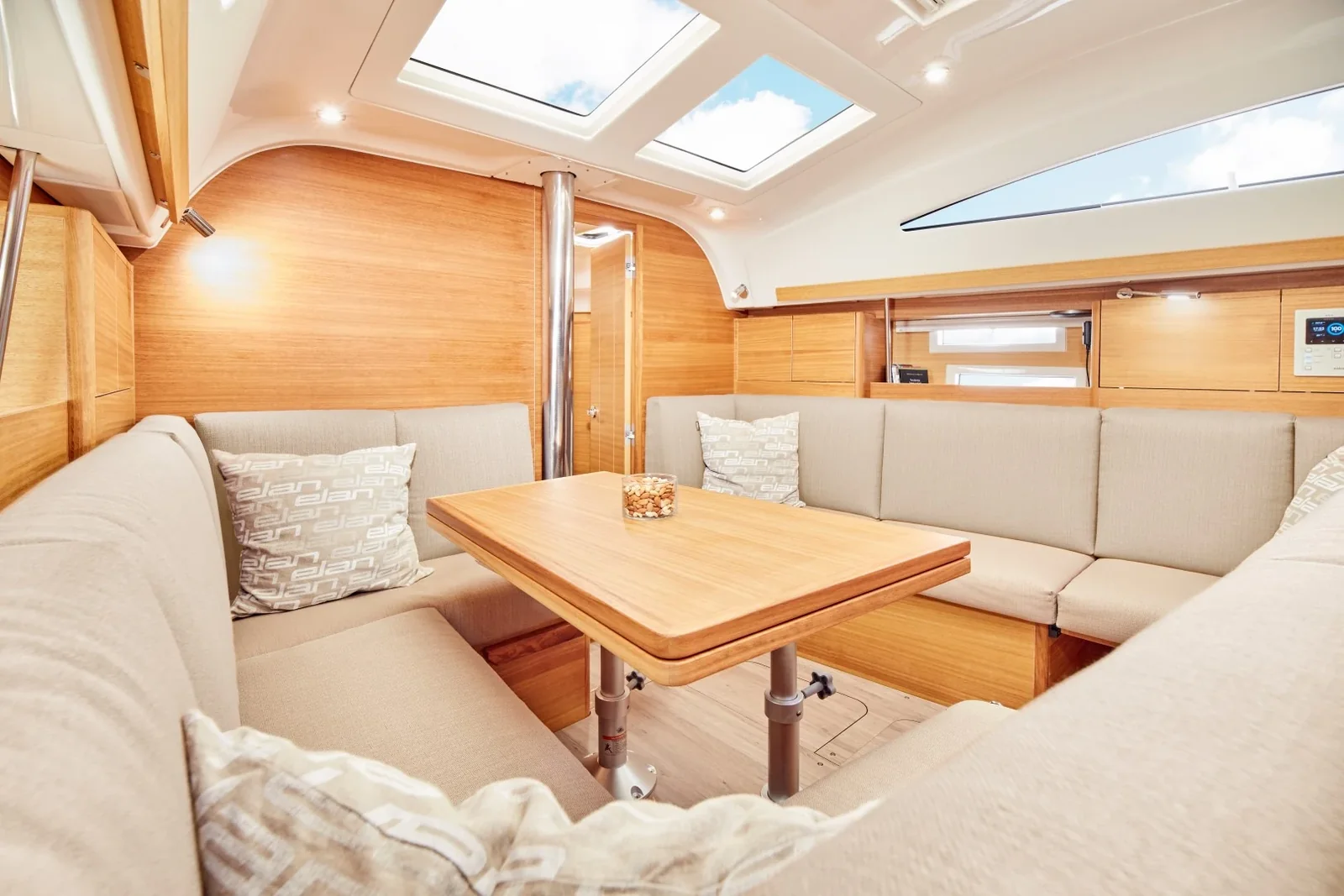 Yacht ELAN Impression 40.1 - Liana - Foto 1