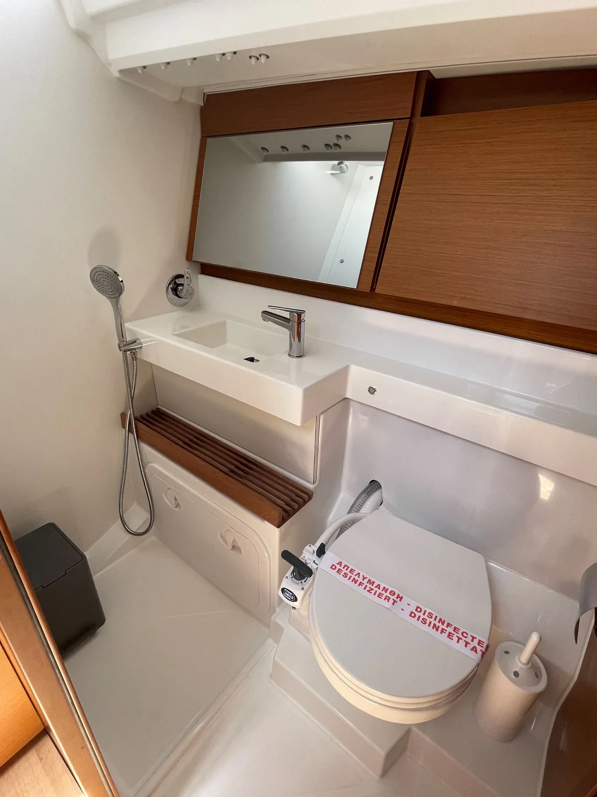 Yacht JEANNEAU Sun Odyssey 440 - Ecstasea - Foto 1