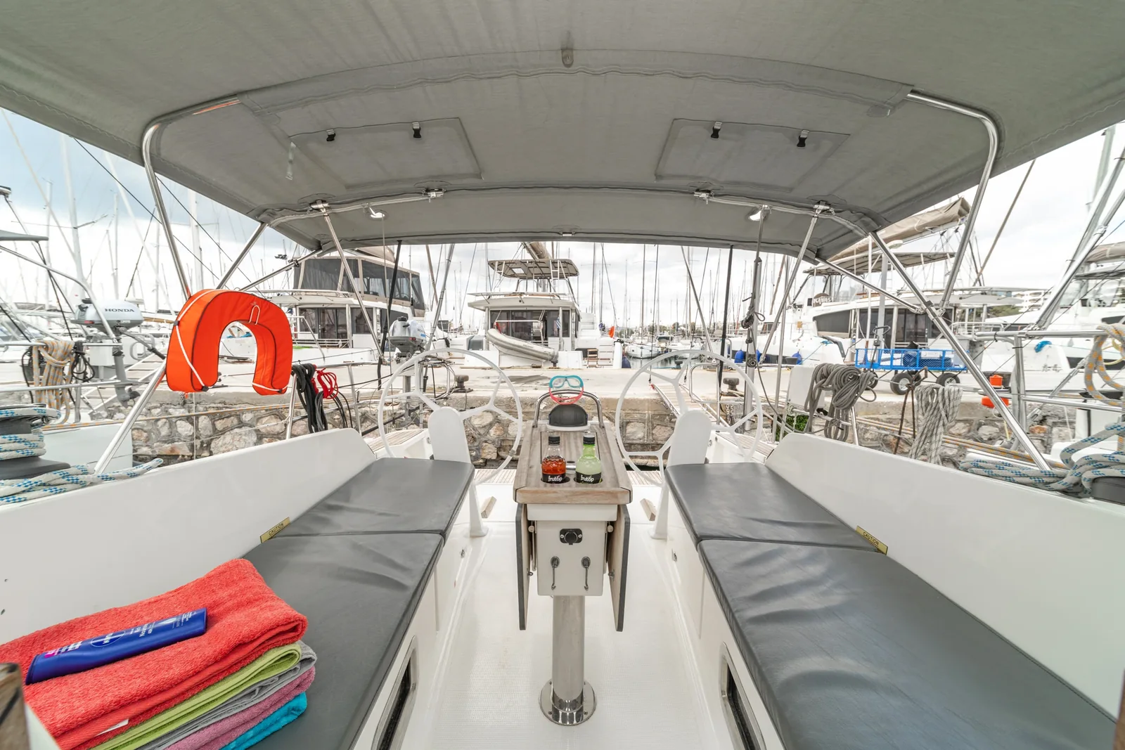 Yacht BAVARIA Cruiser 41 - Laertis - Foto 1