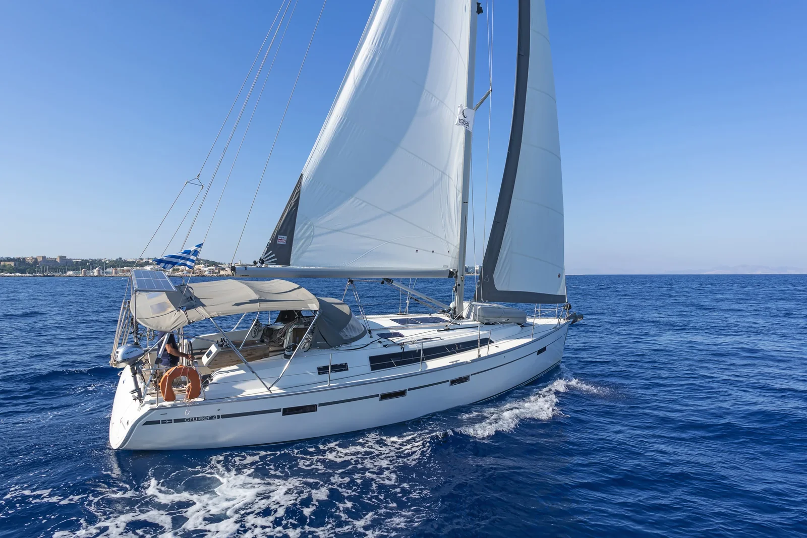 Yacht BAVARIA Cruiser 41 - Laertis - Foto 1