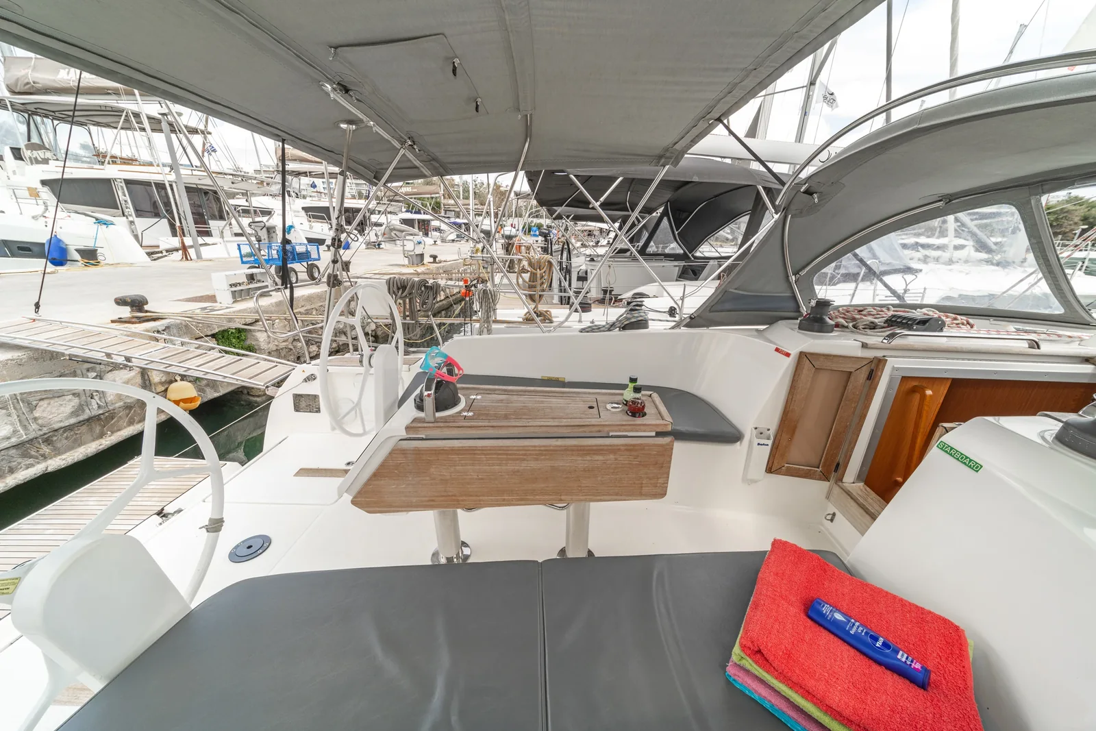 Yacht BAVARIA Cruiser 41 - Laertis - Foto 1