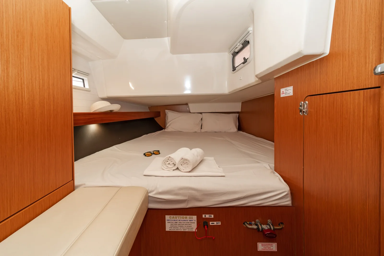 Yacht BAVARIA Cruiser 41 - Laertis - Foto 1