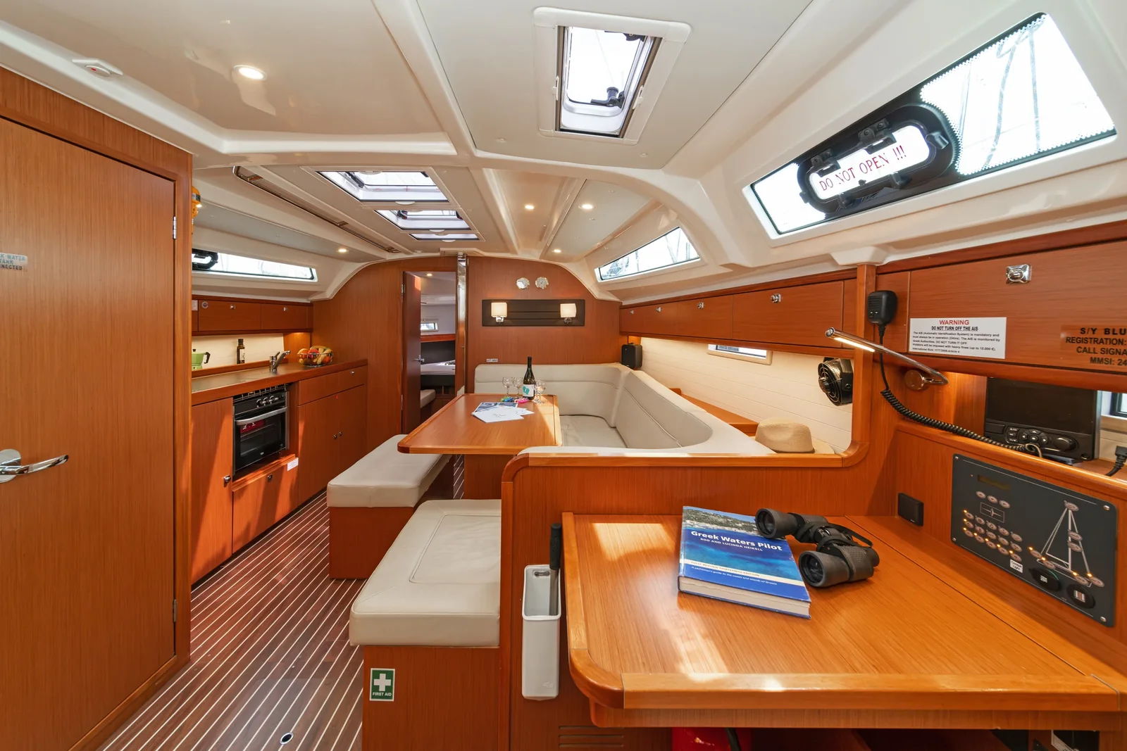 Yacht BAVARIA Cruiser 41 - Laertis - Foto 1