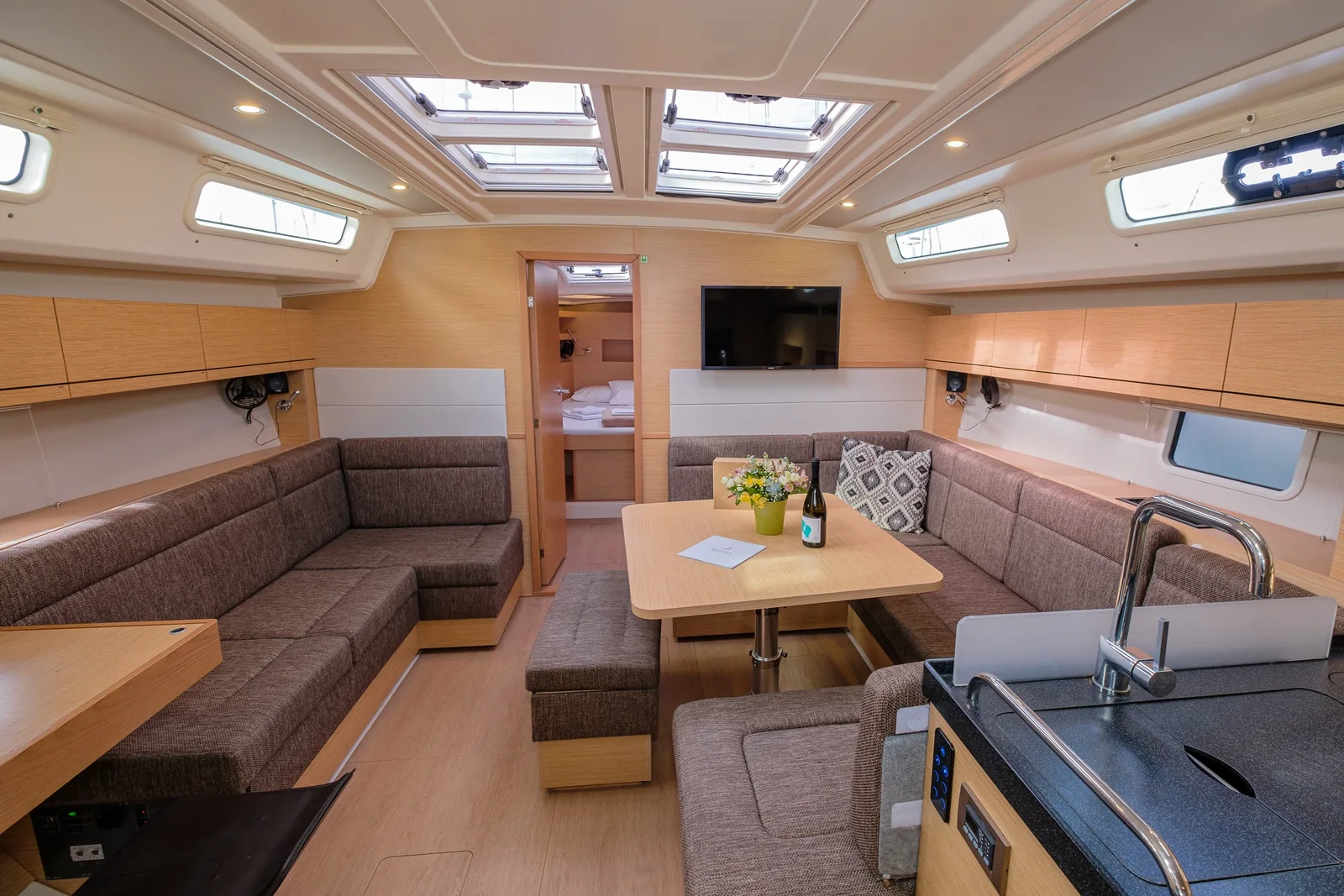 Yacht HANSE 458 - Ella - Foto 1
