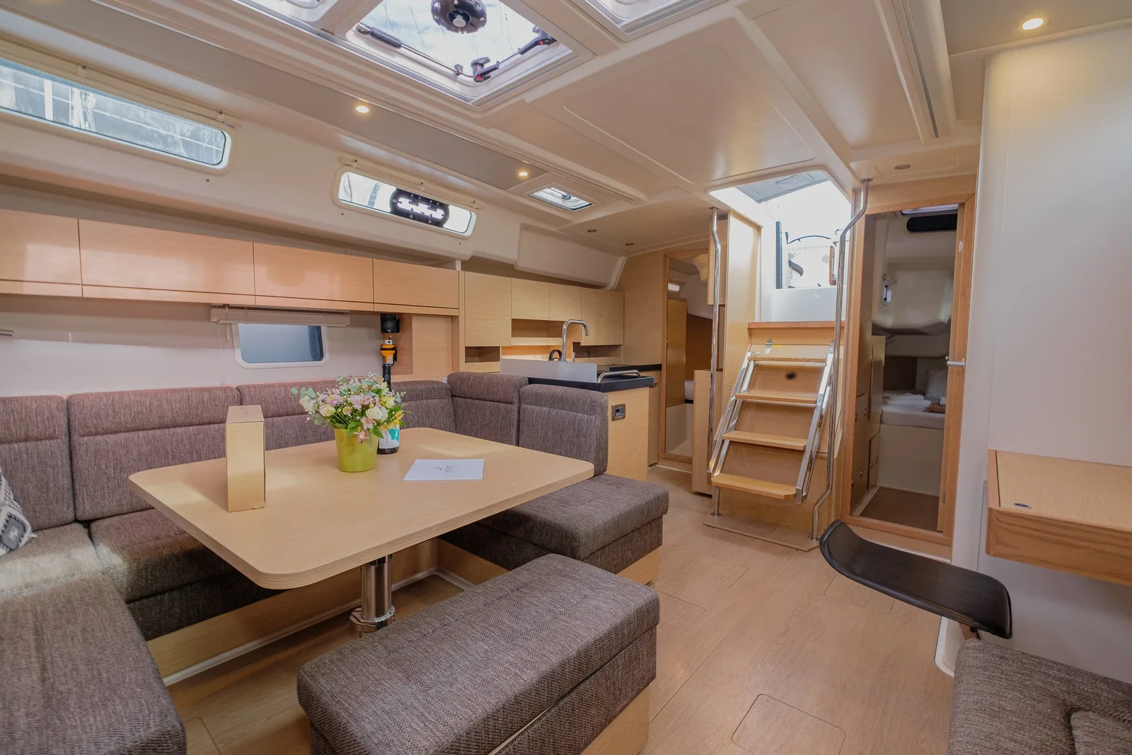 Yacht HANSE 458 - Ella - Foto 1