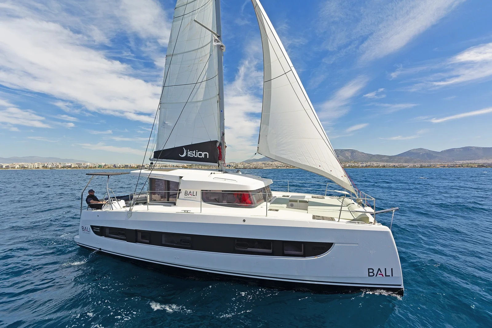 Yacht CATANA Bali Catsmart - One Love - Foto 1