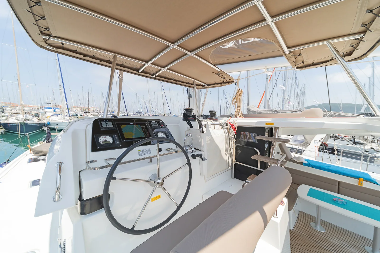 Yacht LAGOON 42 - Pulsar - Foto 1