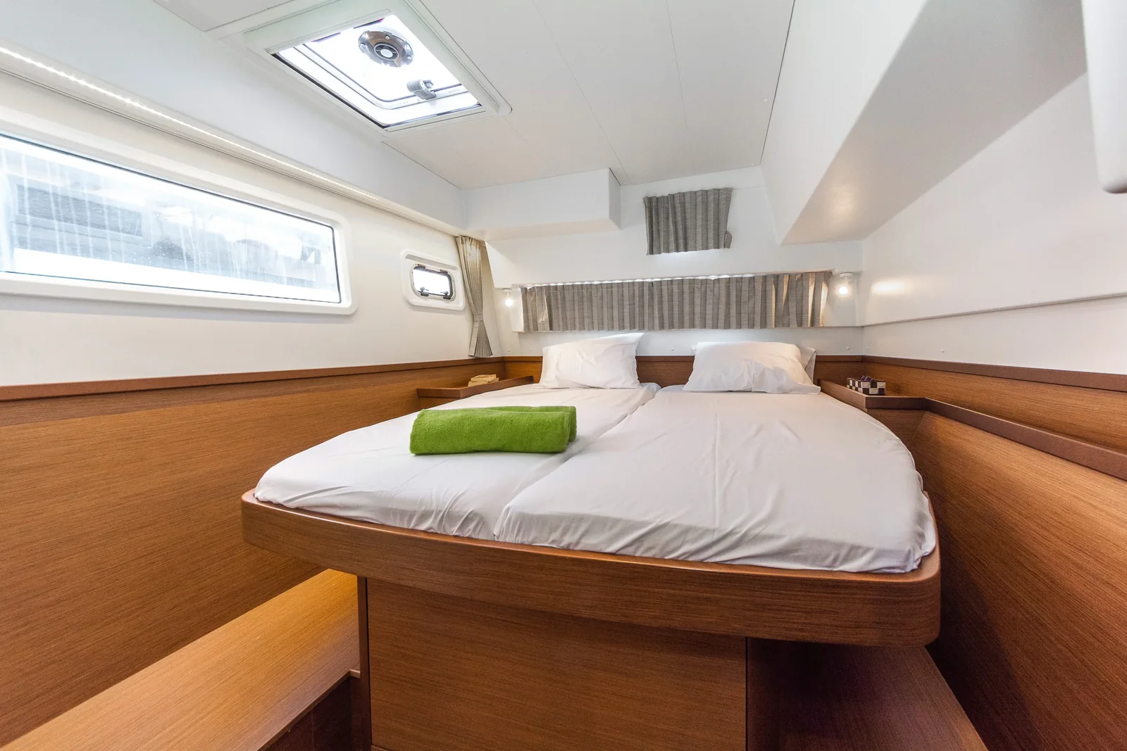 Yacht LAGOON 42 - Pulsar - Foto 1
