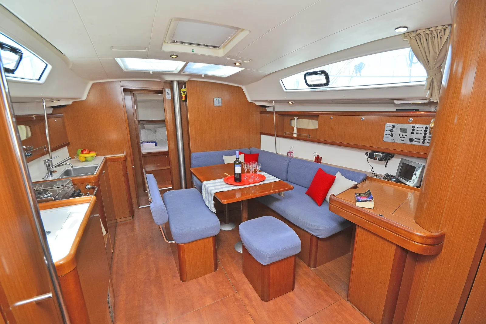 Yacht BENETEAU Oceanis 43 - Konstantinos - Foto 1