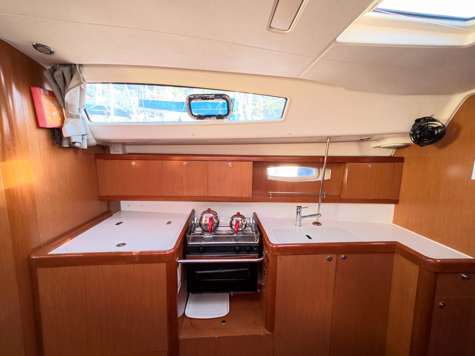 Yacht BENETEAU Oceanis 43 - Lilium - Foto 1
