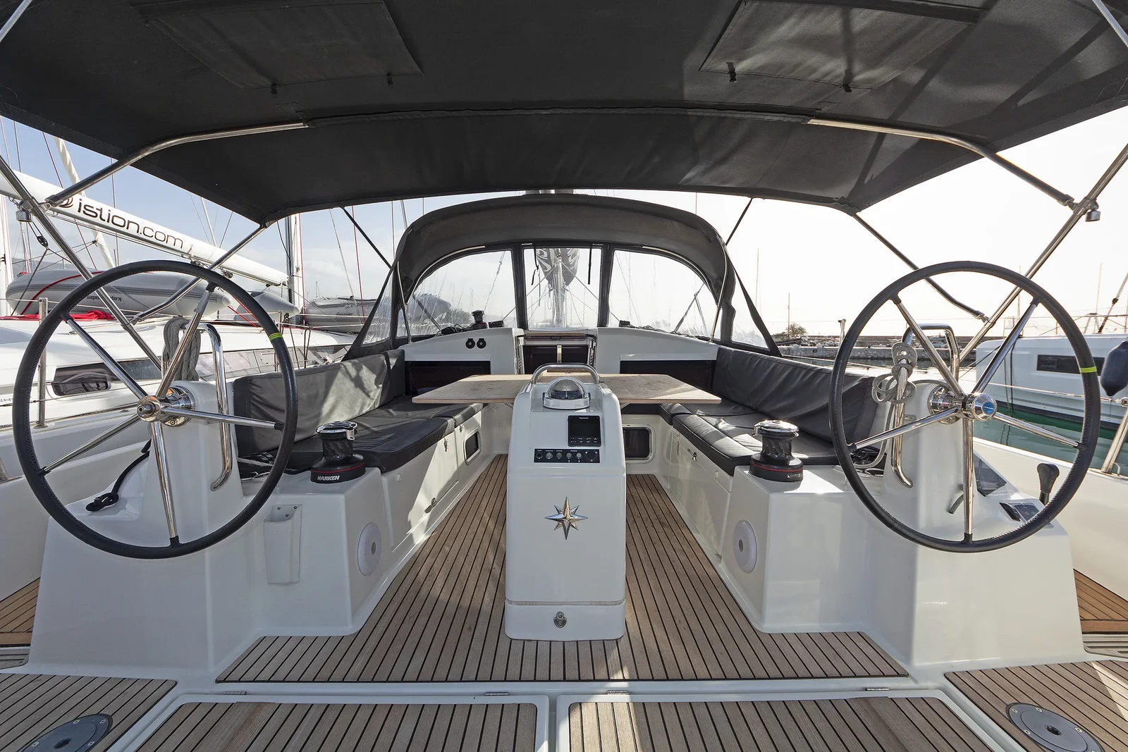 Yacht JEANNEAU Sun Odyssey 440 - Jolly Roger - Foto 1