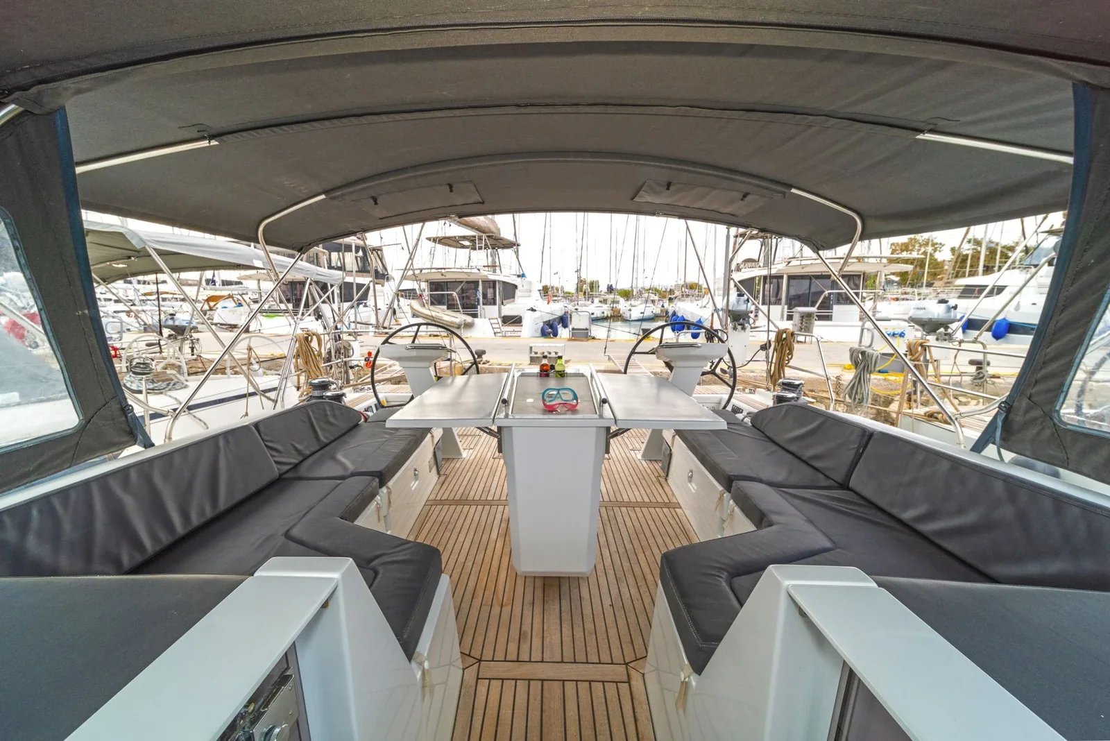 Yacht BENETEAU Oceanis 51.1 - Eli - Foto 1