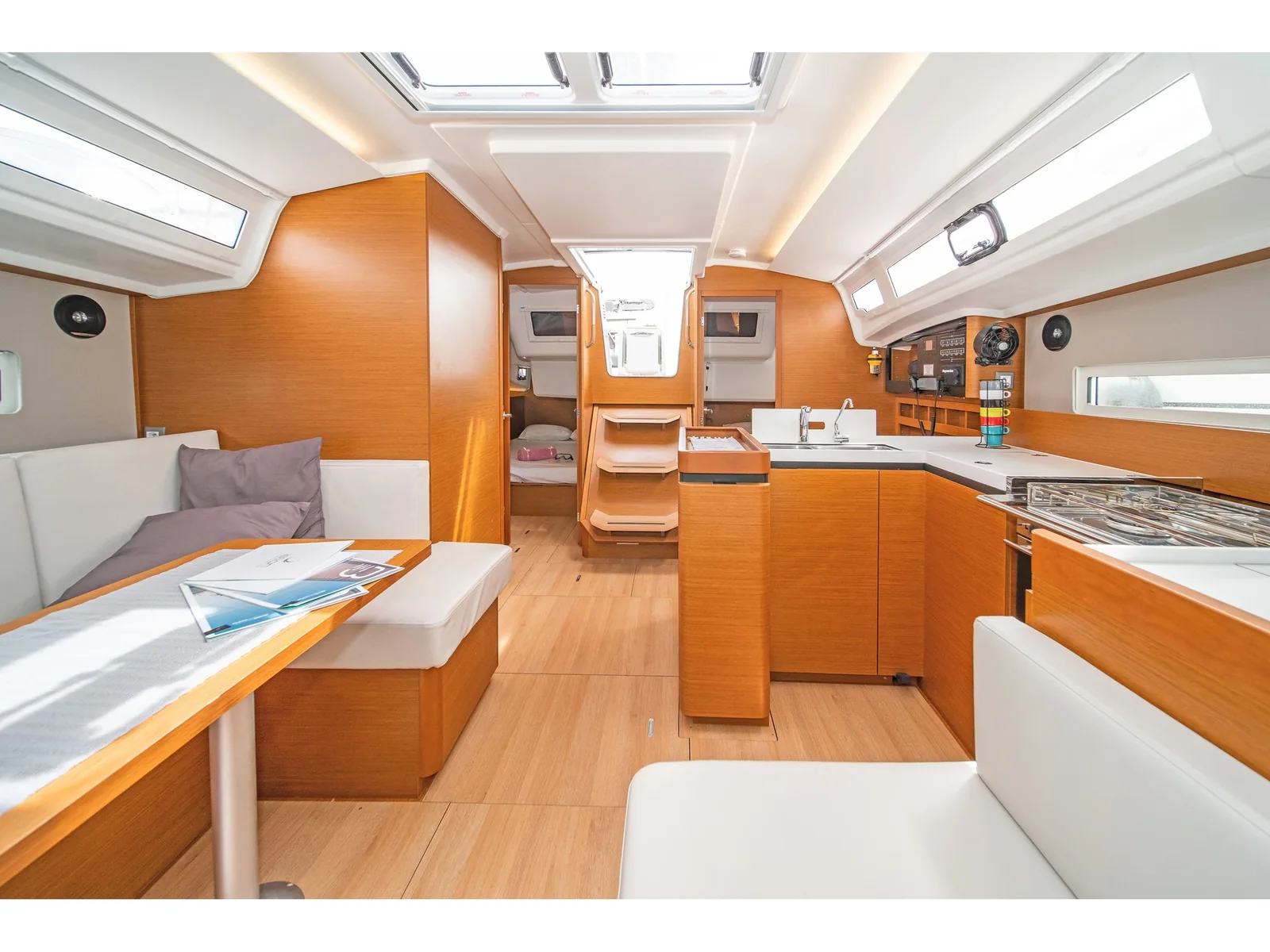 Yacht JEANNEAU Sun Odyssey 410 - Pnoe - Foto 1