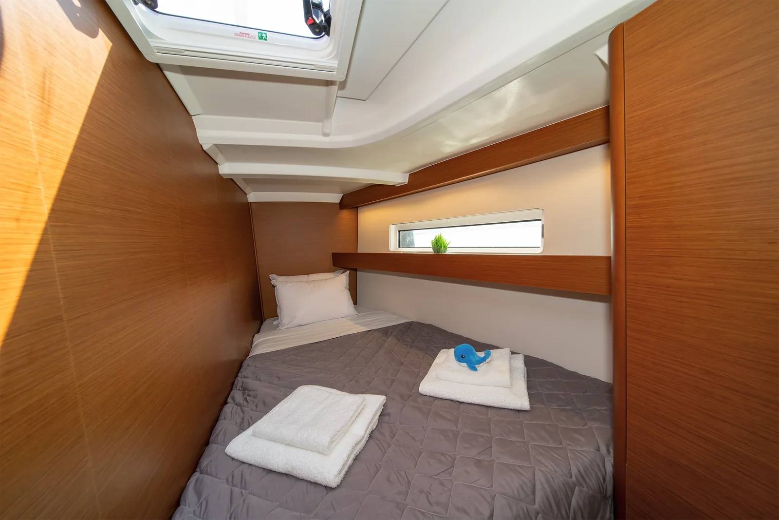 Yacht JEANNEAU Sun Odyssey 440 - Navillera - Foto 1