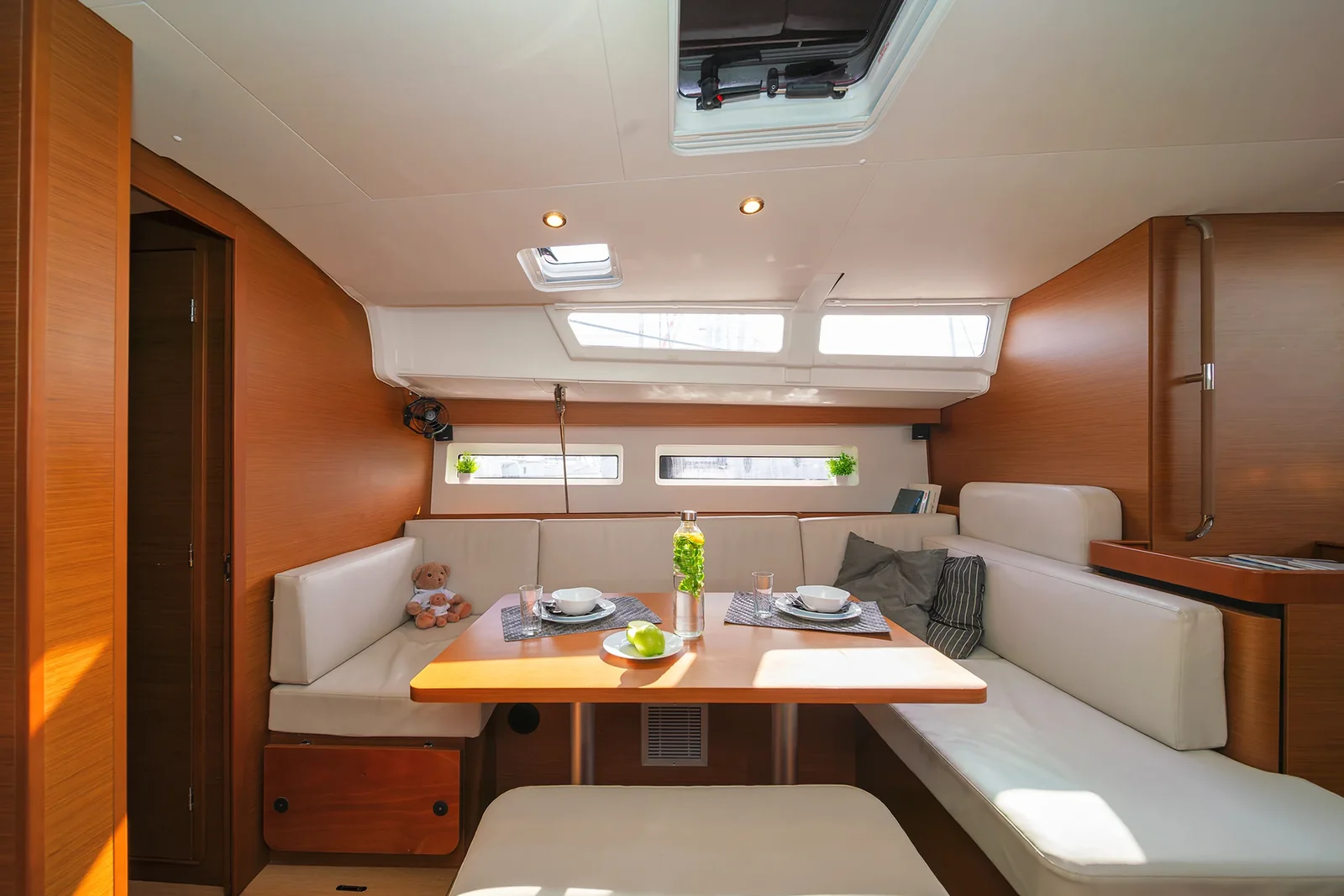 Yacht JEANNEAU Sun Odyssey 490 - Calico Jack - Foto 1