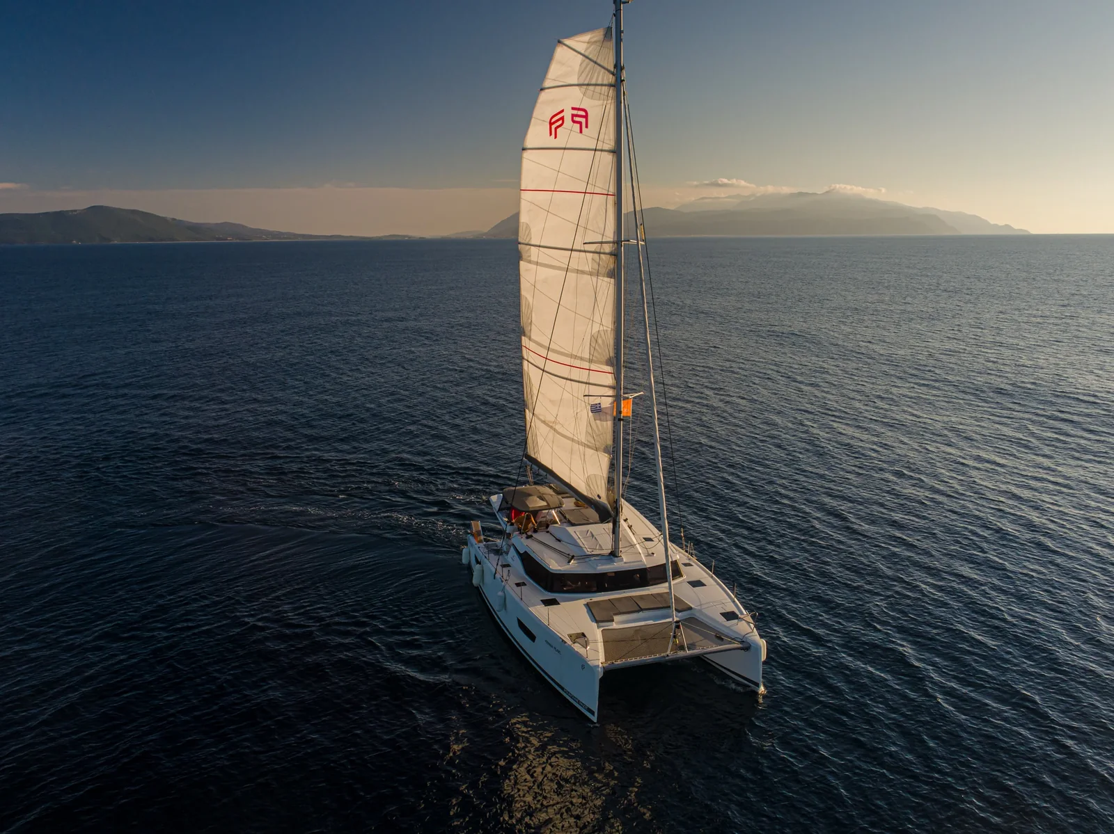 Yacht FOUNTAINE PAJOT Elba 45 - Vienna Pearl