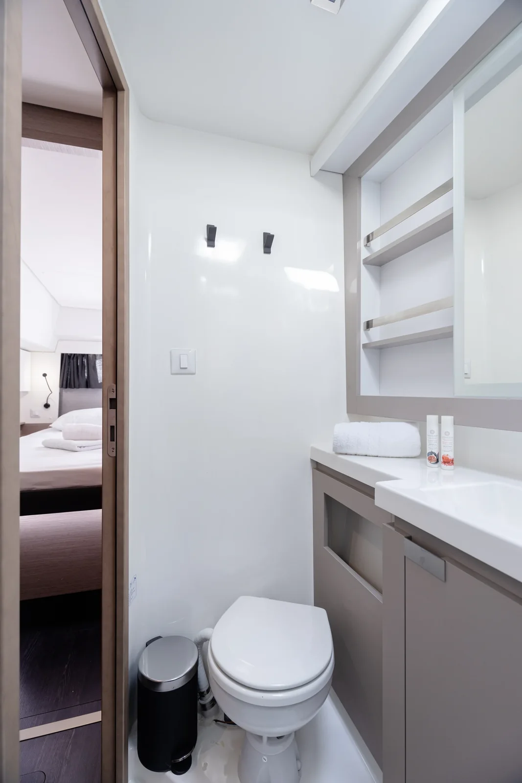 Yacht FOUNTAINE PAJOT Elba 45 - Vienna Pearl - Foto 1