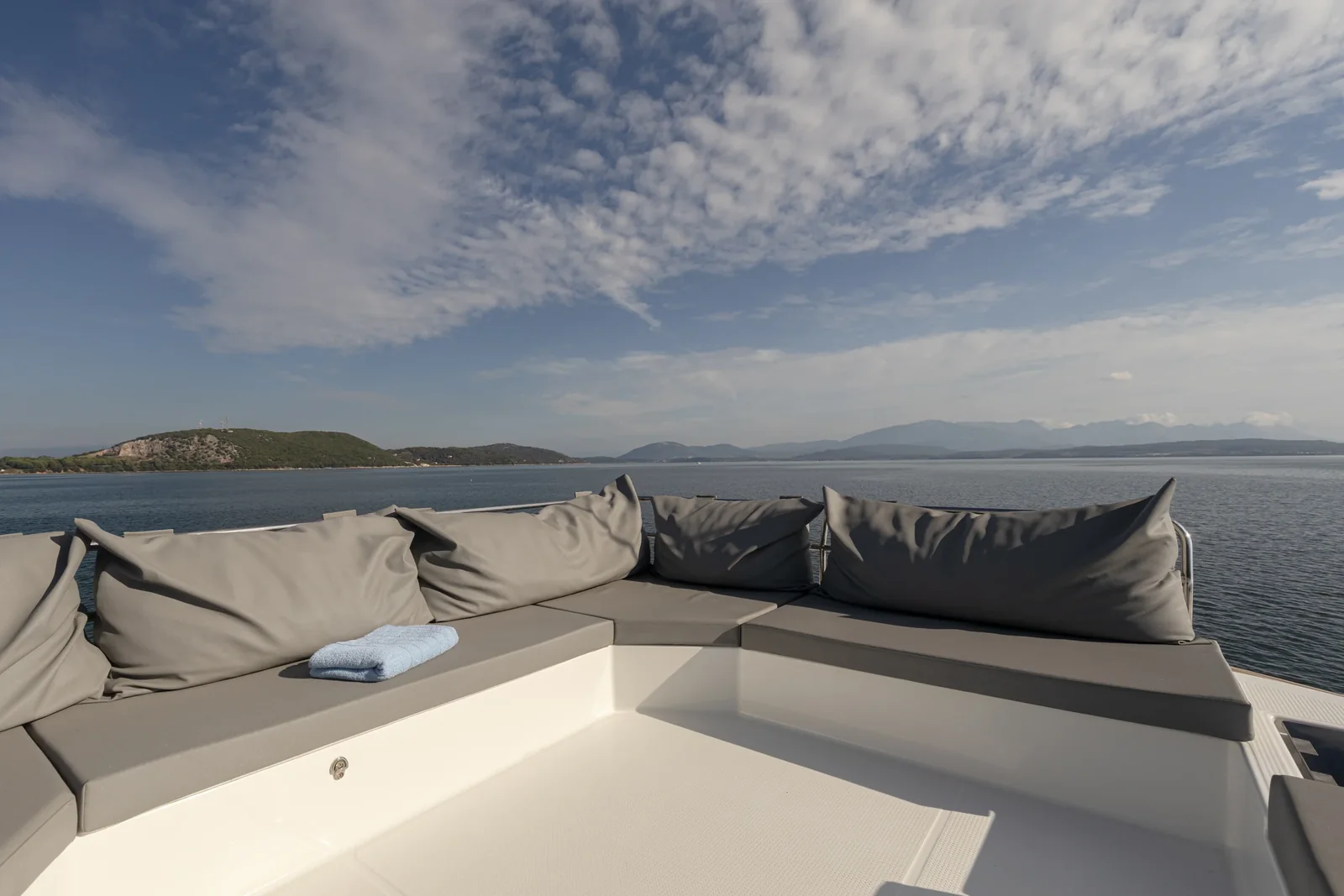 Yacht FOUNTAINE PAJOT Elba 45 - Vienna Pearl - Foto 1