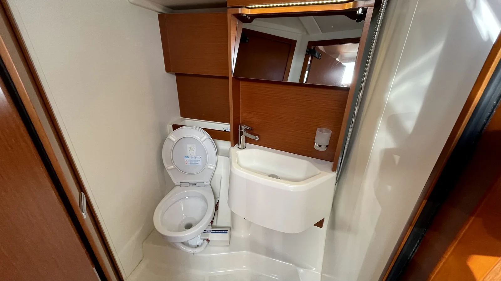 Yacht BENETEAU Oceanis 51.1 - Black Swan - Foto 16
